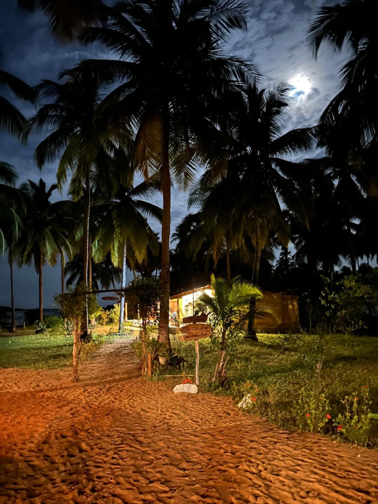 Kitelantis Hotel And Resort Kalpitiya Eksteriør bilde